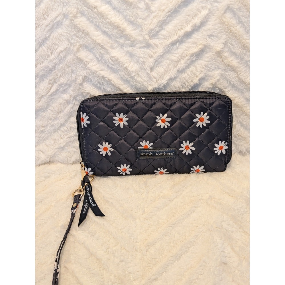Simply Southern Black Zip-Up Full Size Multi-Pocket Fabric Wallet